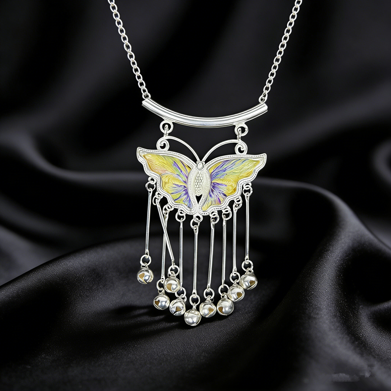 Golden‑Yellow Purple‑Veined Embroidered Butterfly Bell‑Tassel Pendant, Oriental Vintage Curved‑Bar Silver‑Tone Ethnic Necklace Charm - 图片 7
