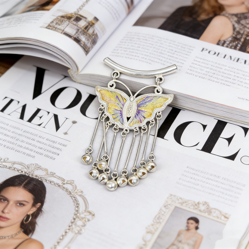 Golden‑Yellow Purple‑Veined Embroidered Butterfly Bell‑Tassel Pendant, Oriental Vintage Curved‑Bar Silver‑Tone Ethnic Necklace Charm - 图片 3