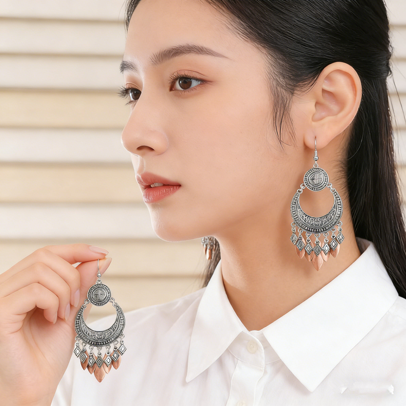 Vintage Tribal Crescent Moon Tassel Dangle Earrings Two-Tone Antique Silver Copper Leaf Fringe Drop Earrings Ethnic Bohemian Gypsy Jewelry For Women - 图片 4