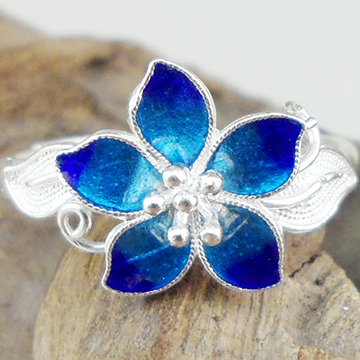 Handmade Chinese Cloisonne Filigree Silver Ring Gradient Blue Enamel 5 Petal Flower Leaf Adjustable Open 925 Sterling Silver Ring Women Ethnic Jewelry Gift